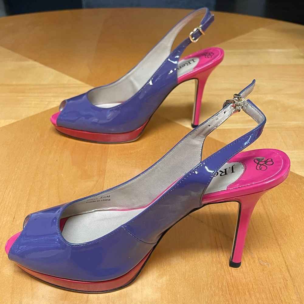 J. Renee Grape/Red/Fuschia 8 1/2 M Women’s Shoes
